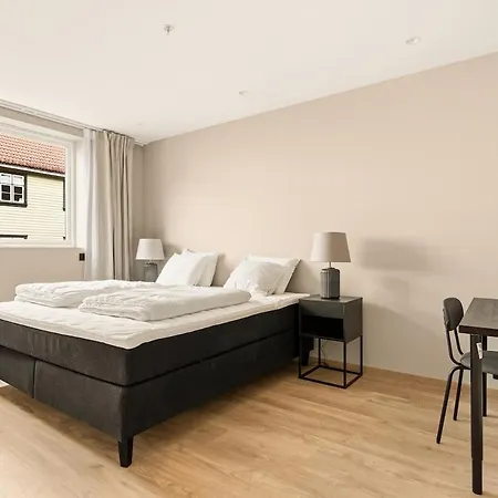 Stylish 4-room In Daire *